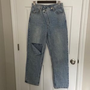 EUC Gray Lab Los Angeles Jeans, high rise, straight leg distressed Size 29